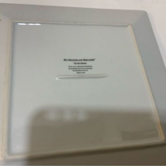 St. Nicholas Square Dinner/Decorative Plate 'Tis the season G18 - Picture 6 of 8